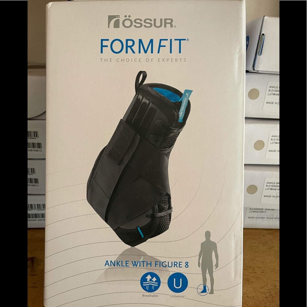 Formfit Ankle Brace w/Fig 8
